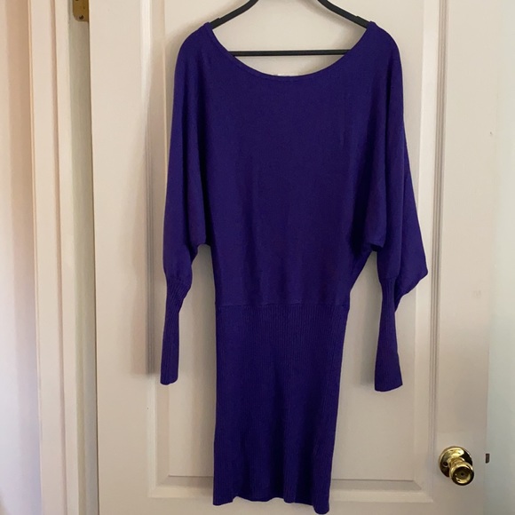 BCBGeneration designer sweater dress. - Picture 3 of 4